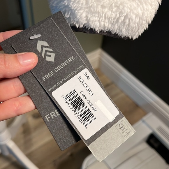 Free Country, XL white/cream fleece zip up - Picture 6 of 9